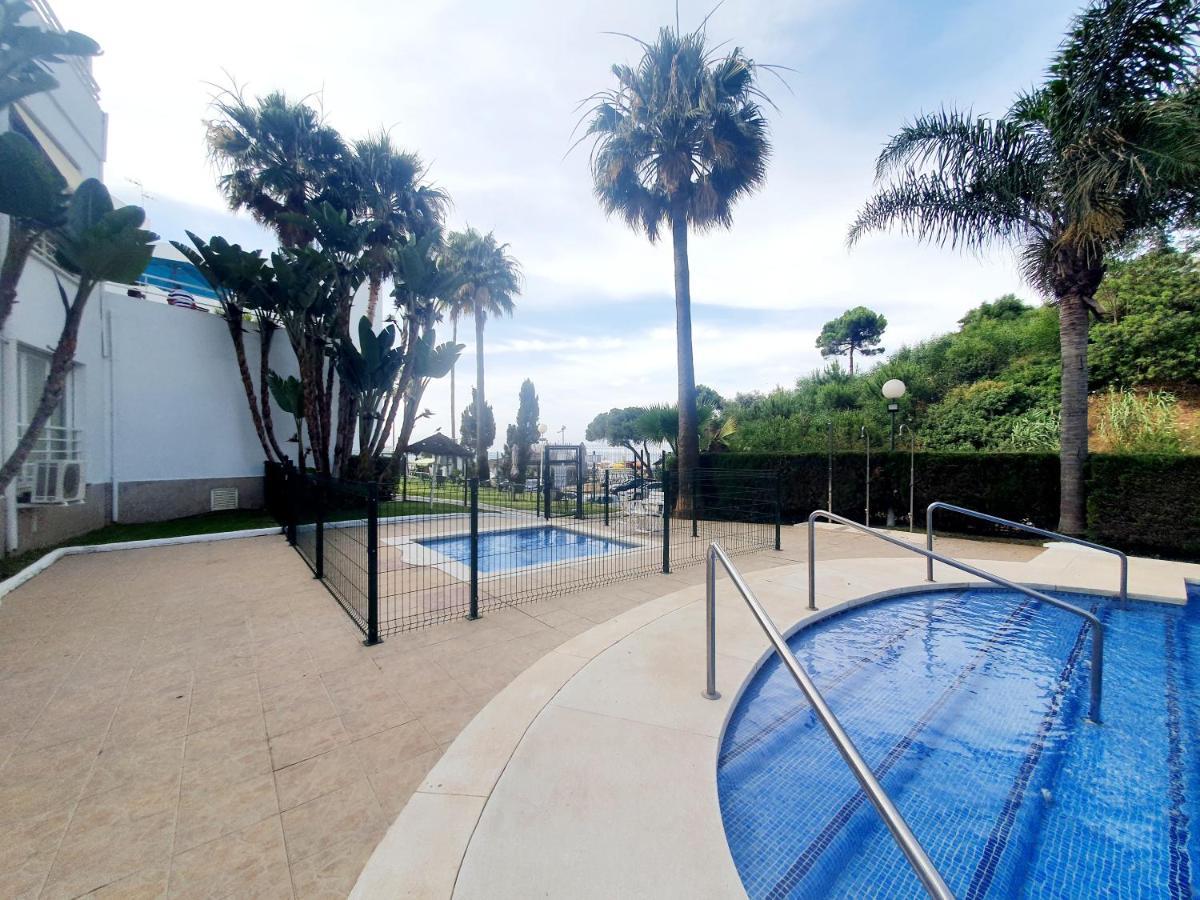 מארבלה Luna Beach Seafront מראה חיצוני תמונה